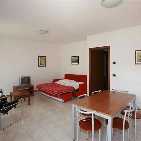 Apart Otel Meridiana 3*